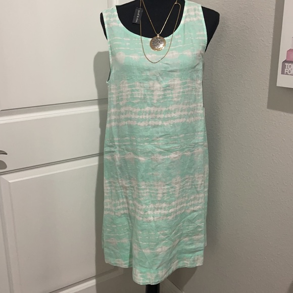 Nicole Miller Dress. - Picture 2 of 9